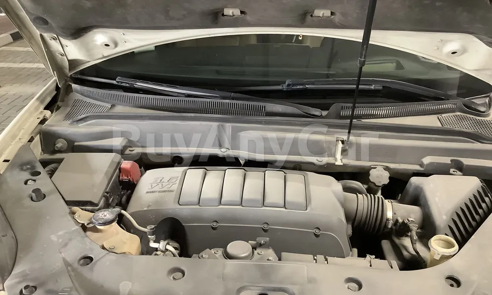 Vehicle photo 6