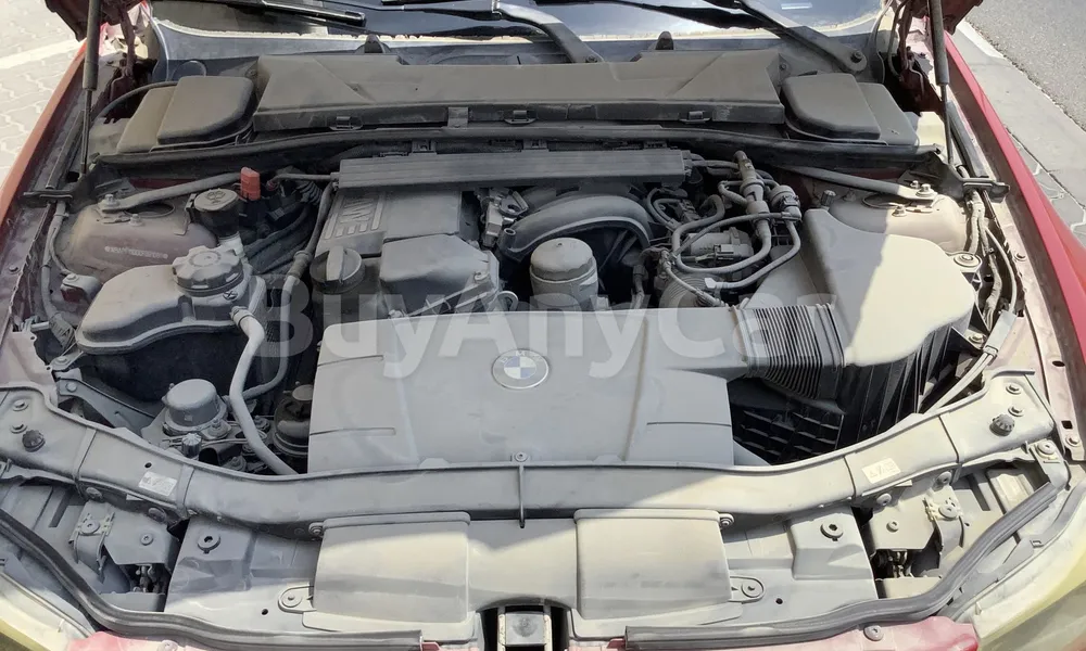 Vehicle photo 6
