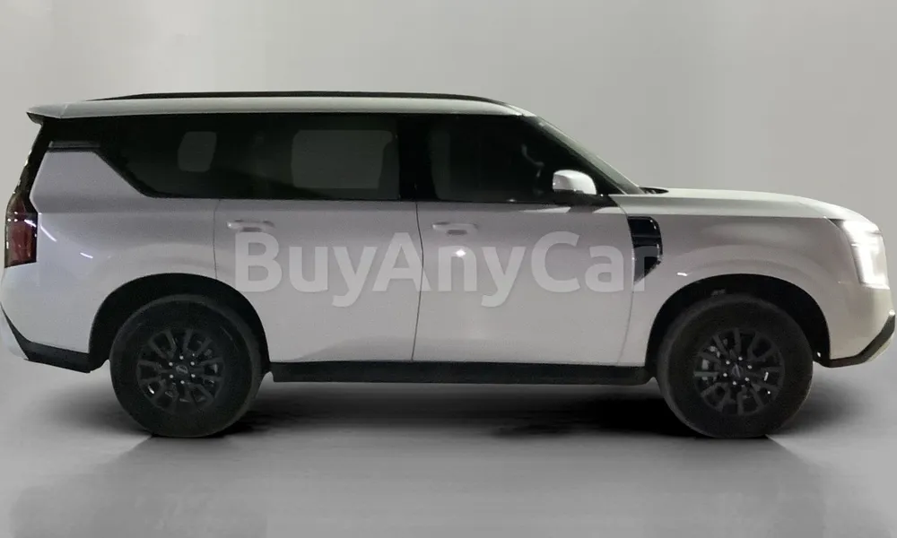 Vehicle photo 3