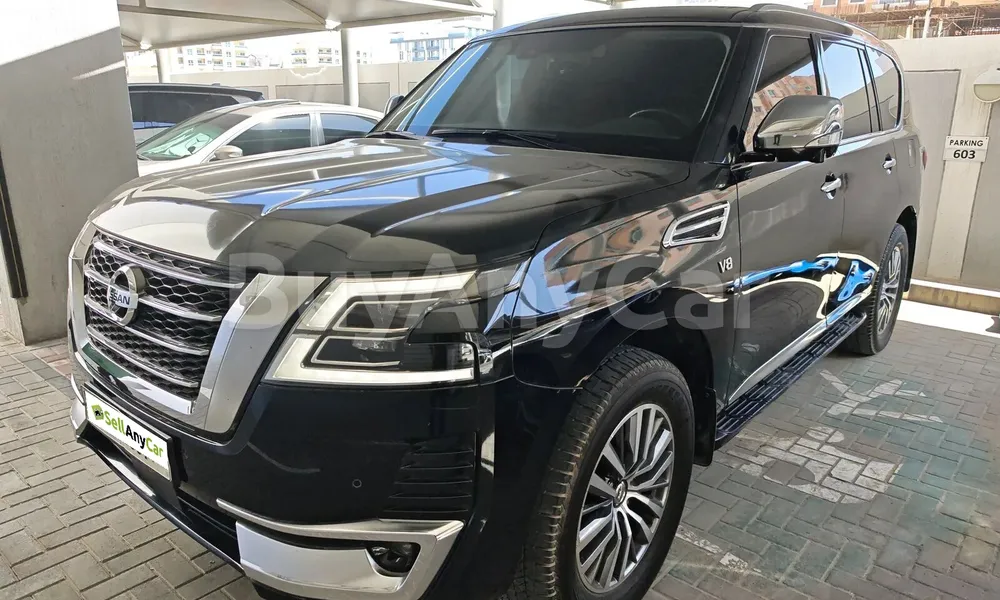 Vehicle photo 10