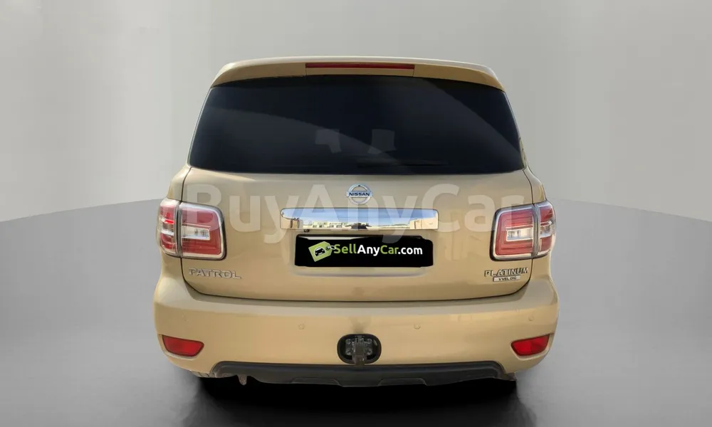 Vehicle photo 2