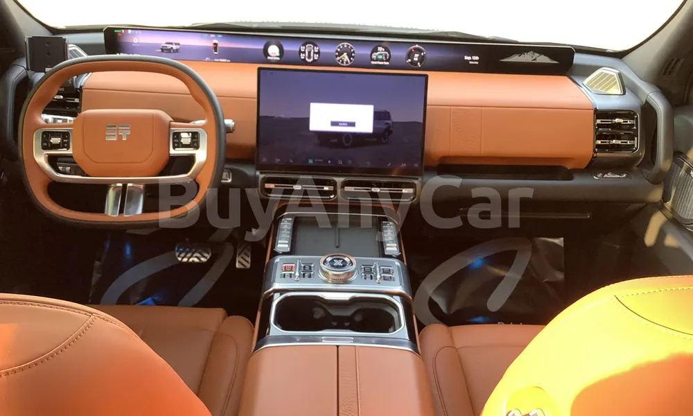 Vehicle photo 8