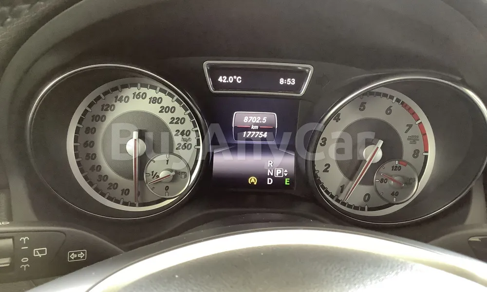 Vehicle photo 7