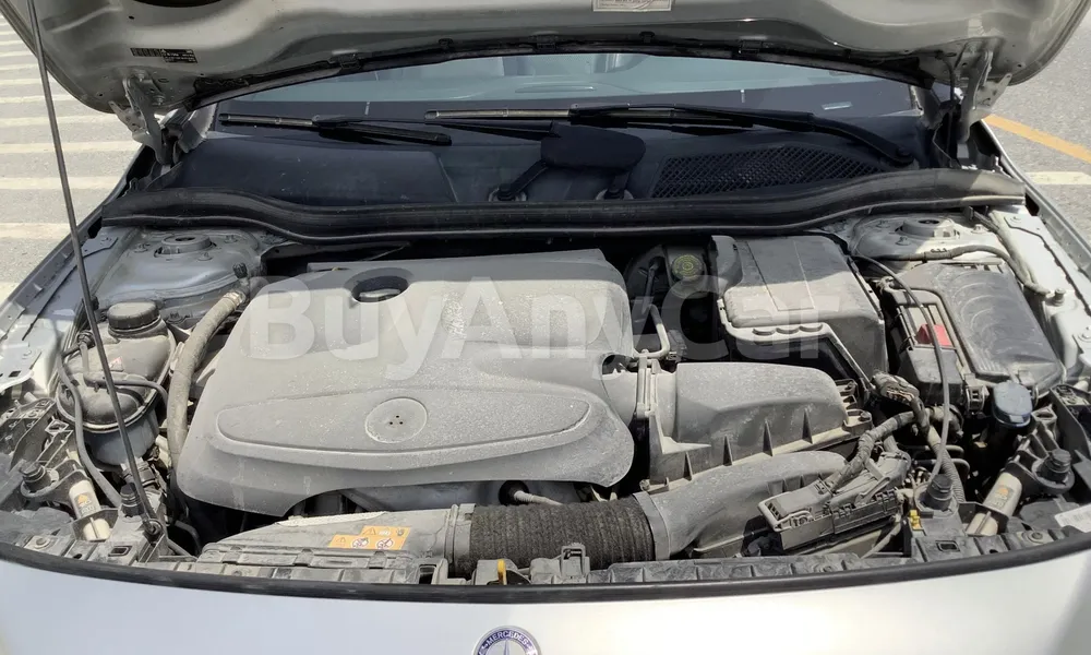 Vehicle photo 6