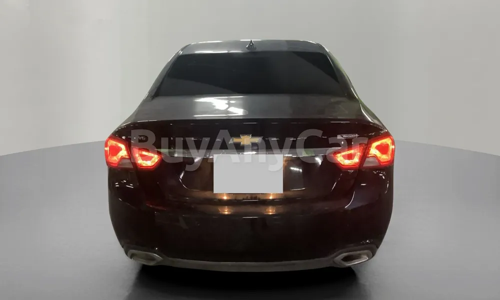 Vehicle photo 2