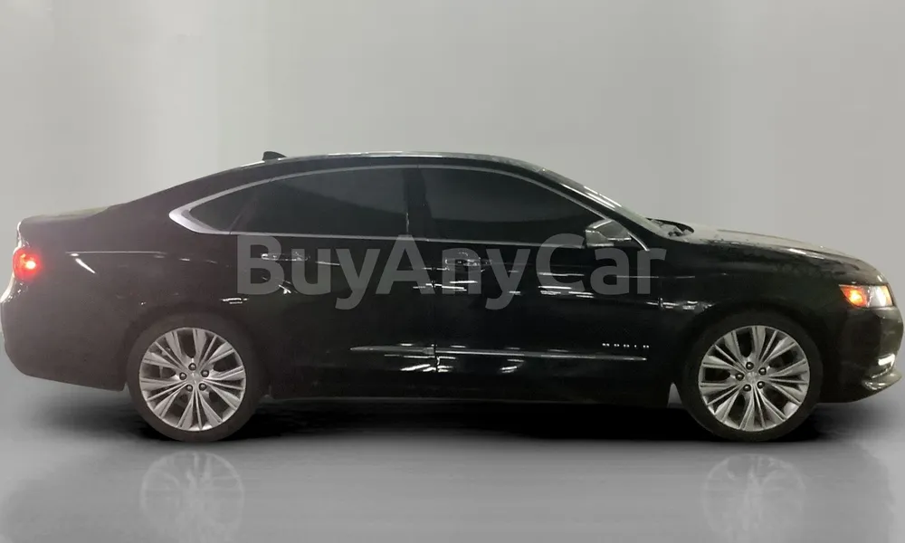 Vehicle photo 3