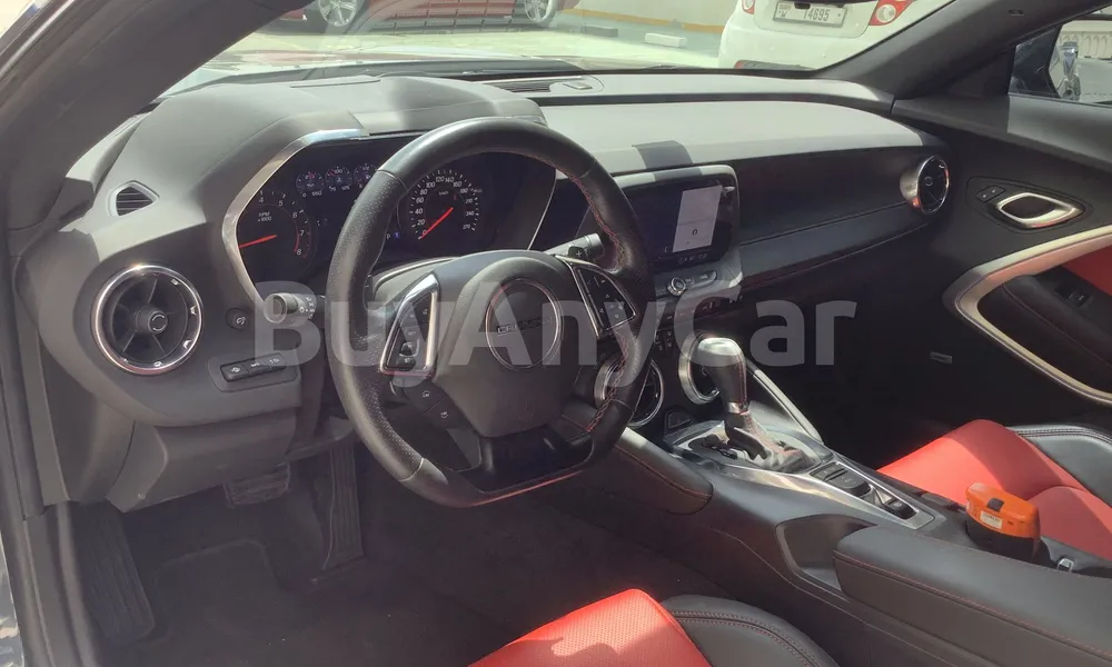 Vehicle photo 9