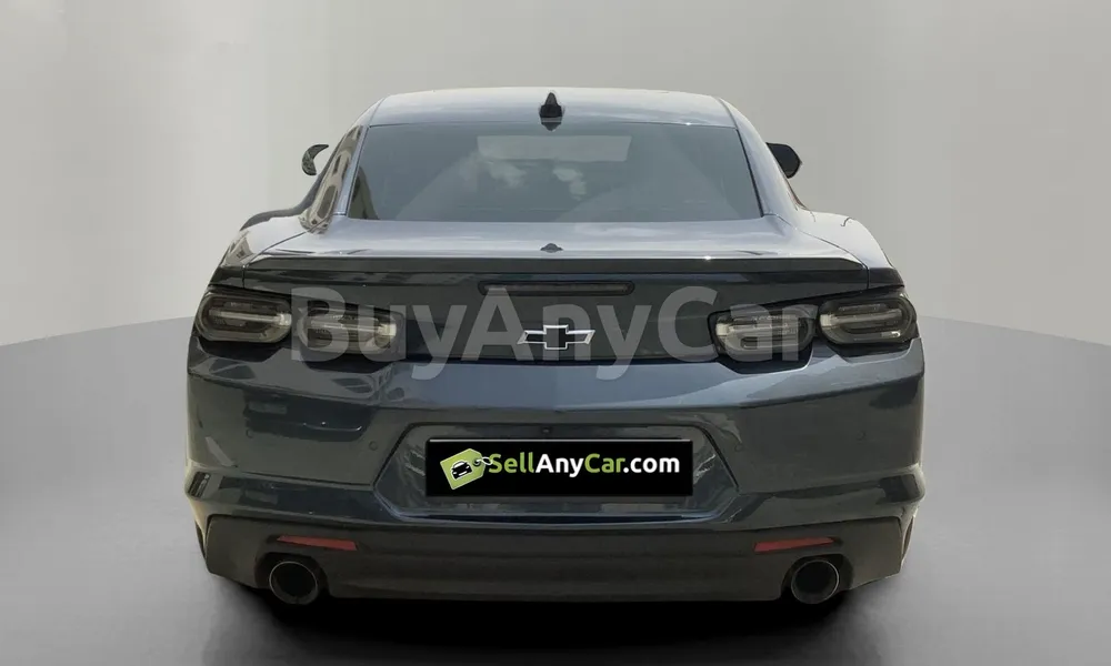 Vehicle photo 2