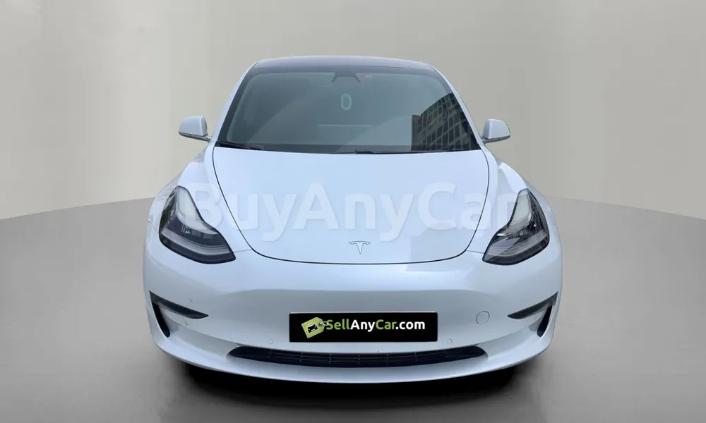 Vehicle photo 1