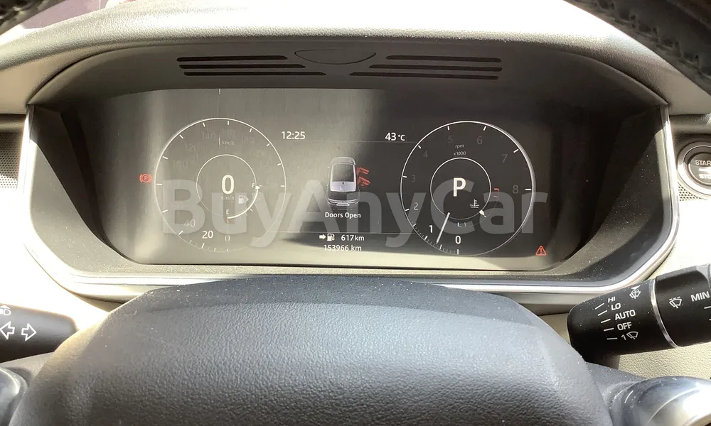 Vehicle photo 7