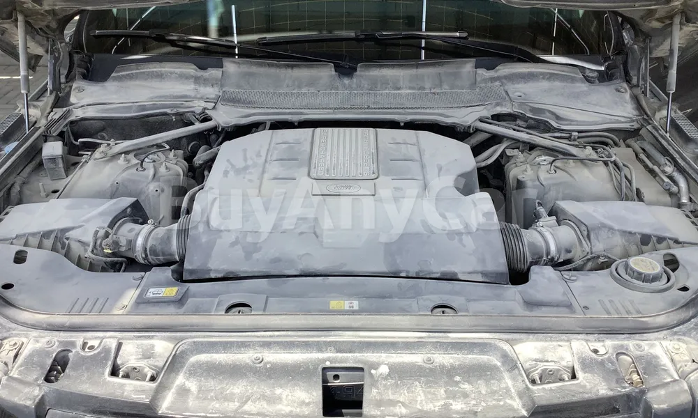 Vehicle photo 6