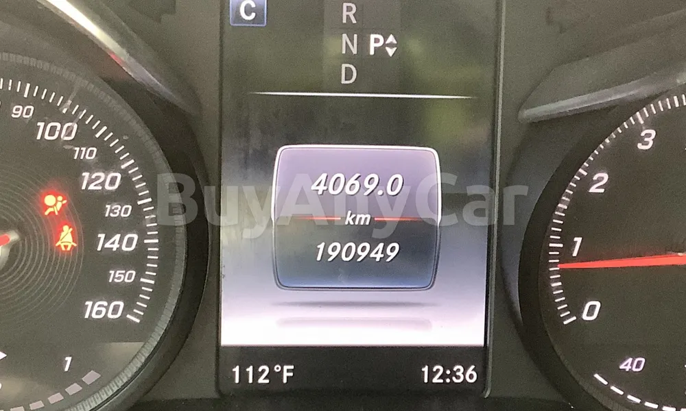 Vehicle photo 8