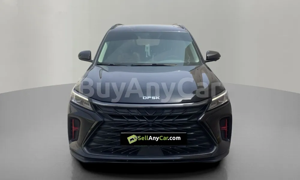 Vehicle photo 1