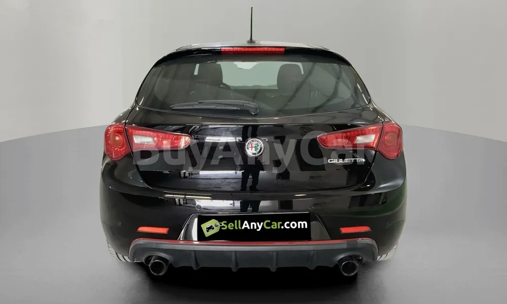Vehicle photo 2
