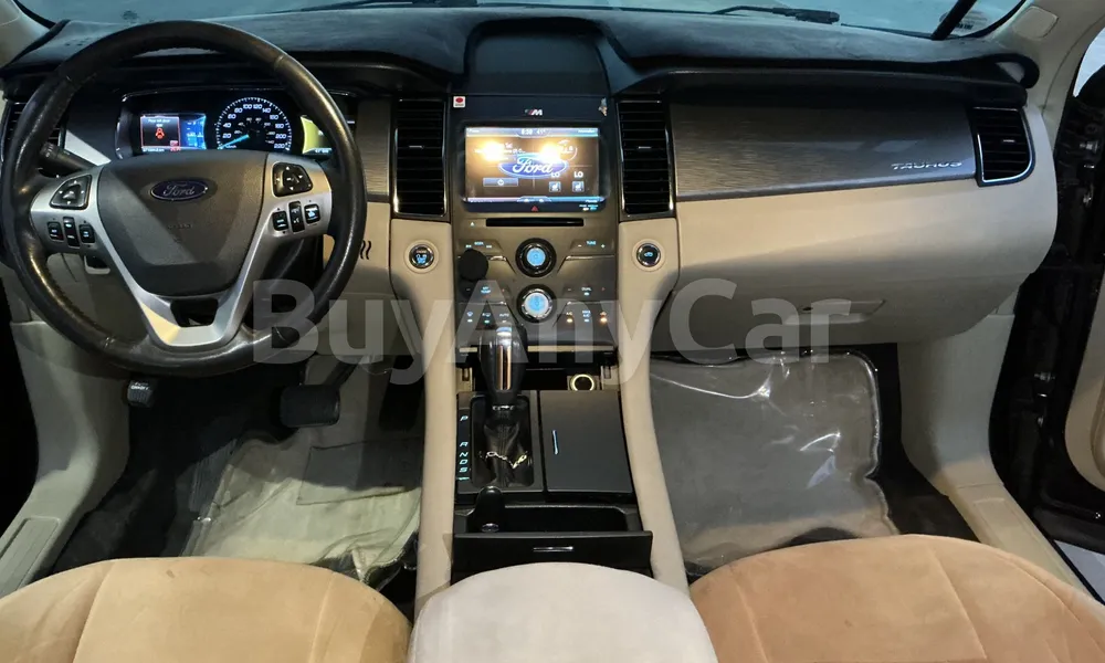 Vehicle photo 5