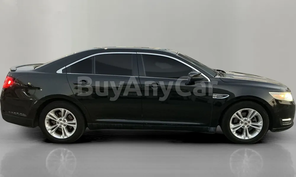 Vehicle photo 3