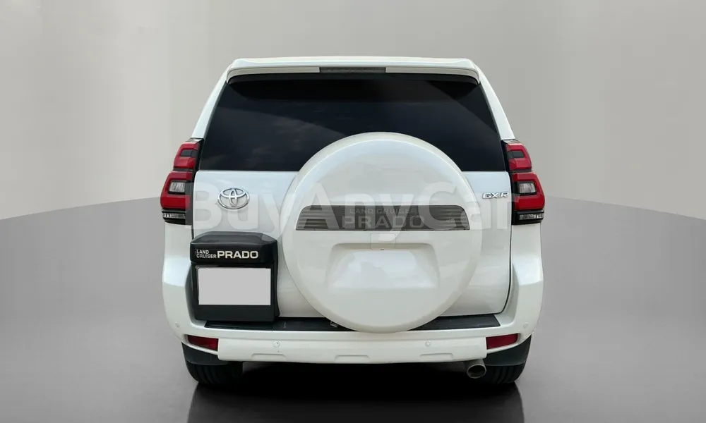 Vehicle photo 2