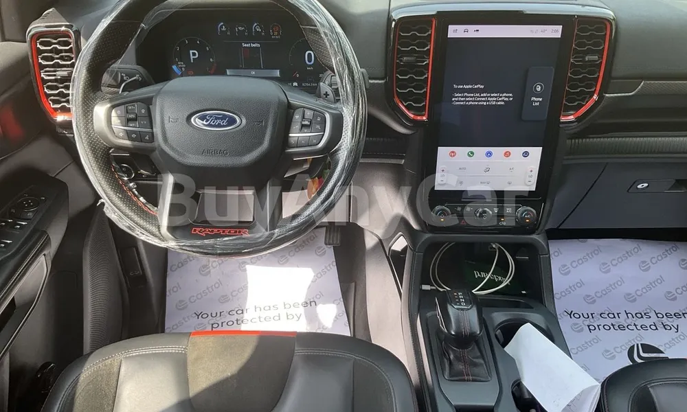 Vehicle photo 7