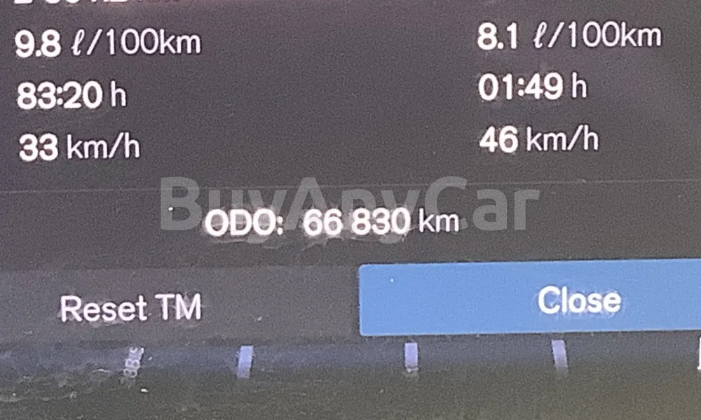 Vehicle photo 6