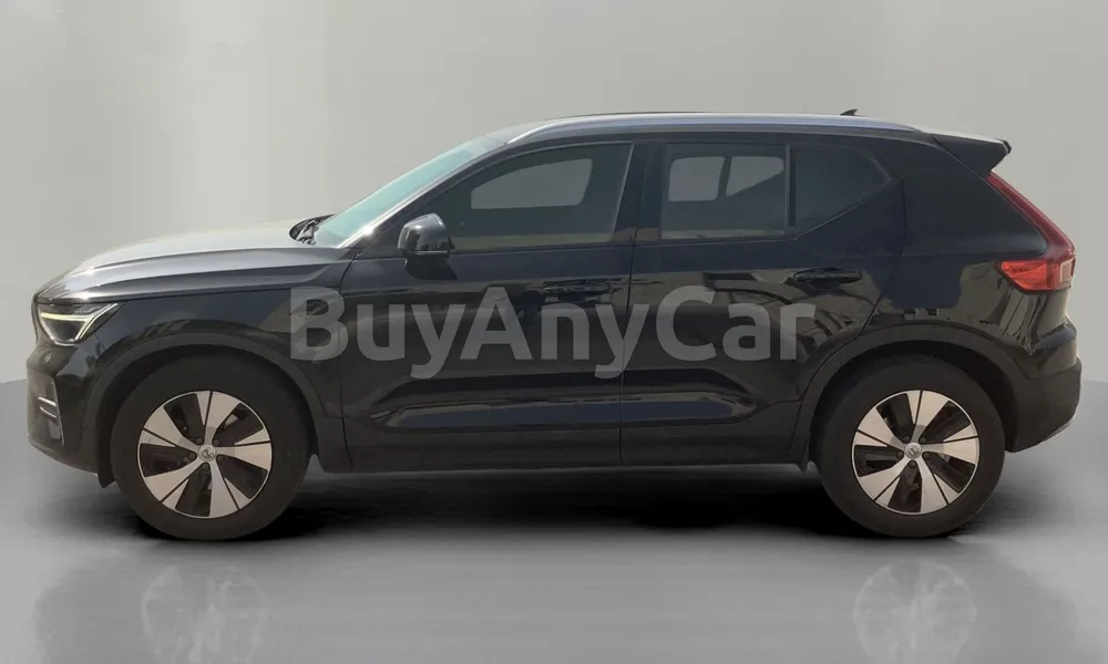 Vehicle photo 4