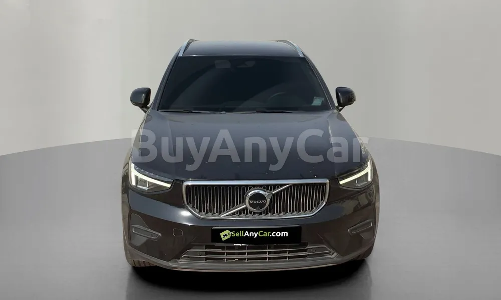 Vehicle photo 1