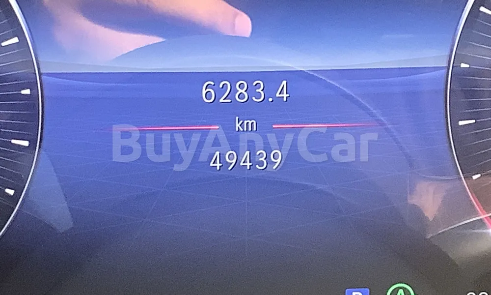 Vehicle photo 6