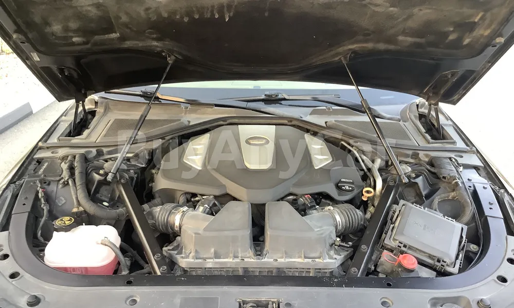 Vehicle photo 6