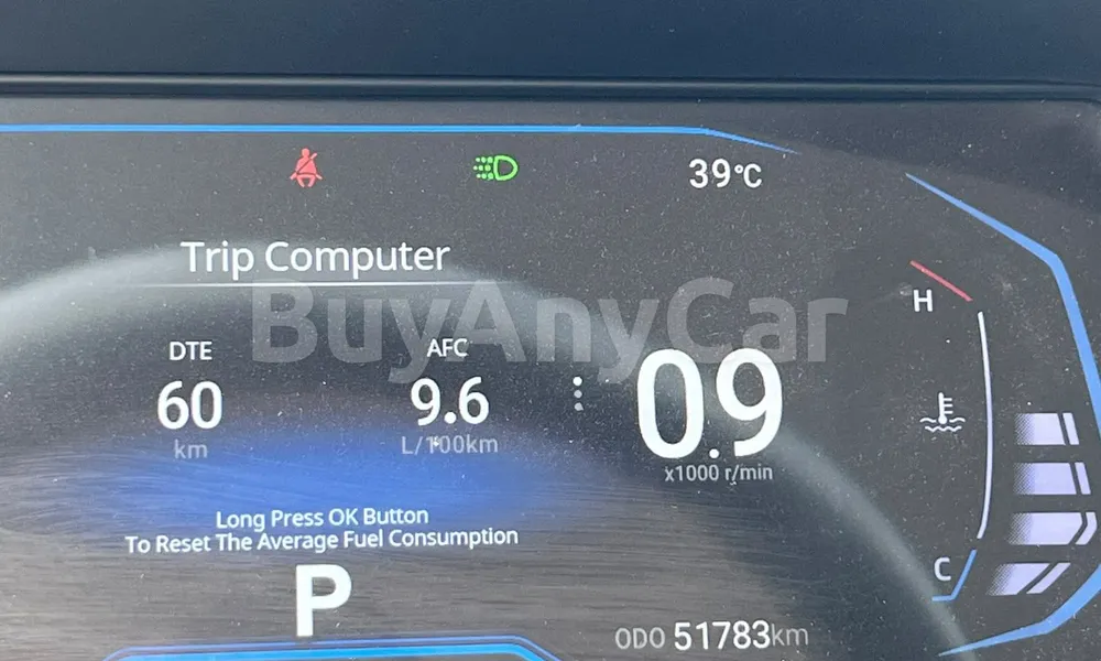 Vehicle photo 7