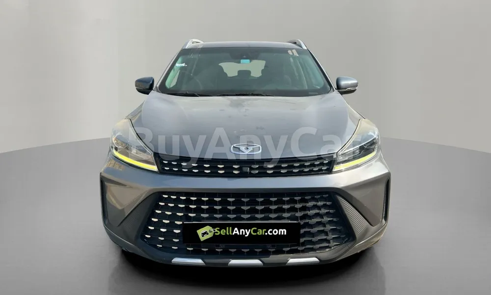 Vehicle photo 1