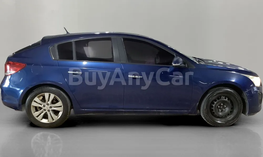 Vehicle photo 5
