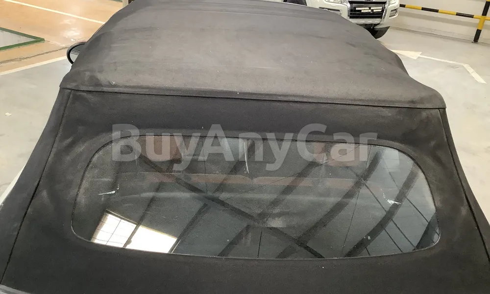 Vehicle photo 5