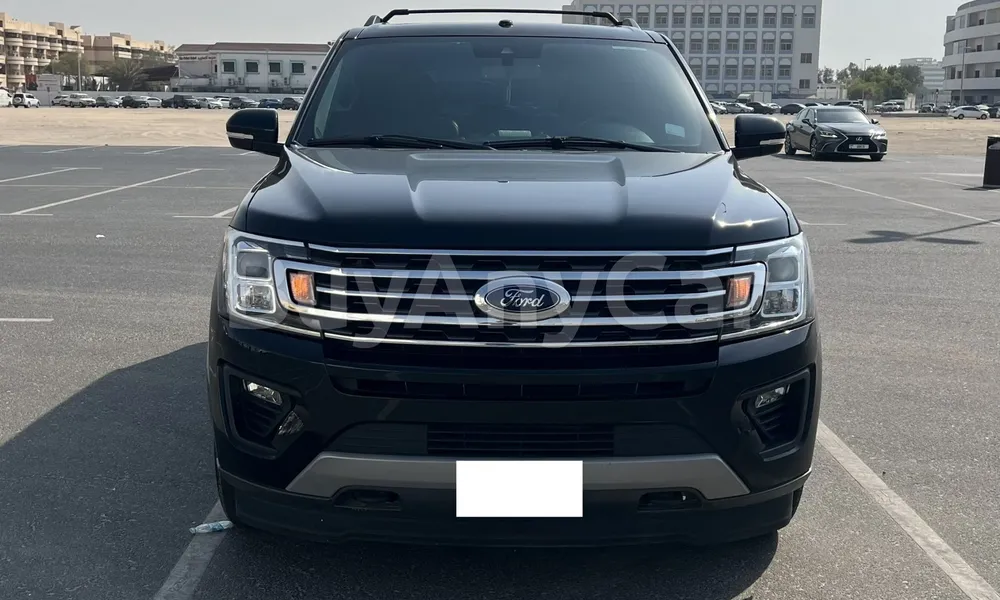 Vehicle photo 1
