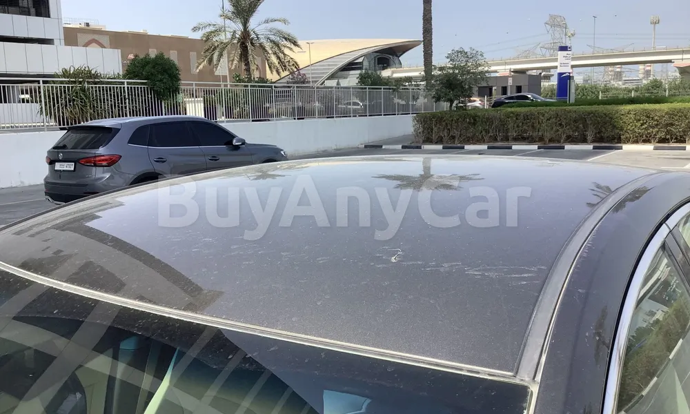 Vehicle photo 5