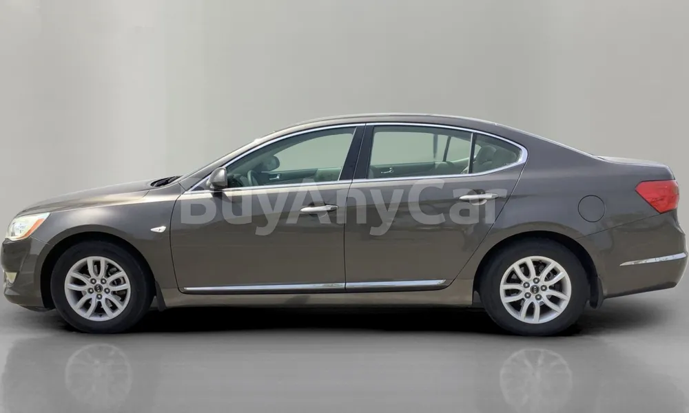 Vehicle photo 4