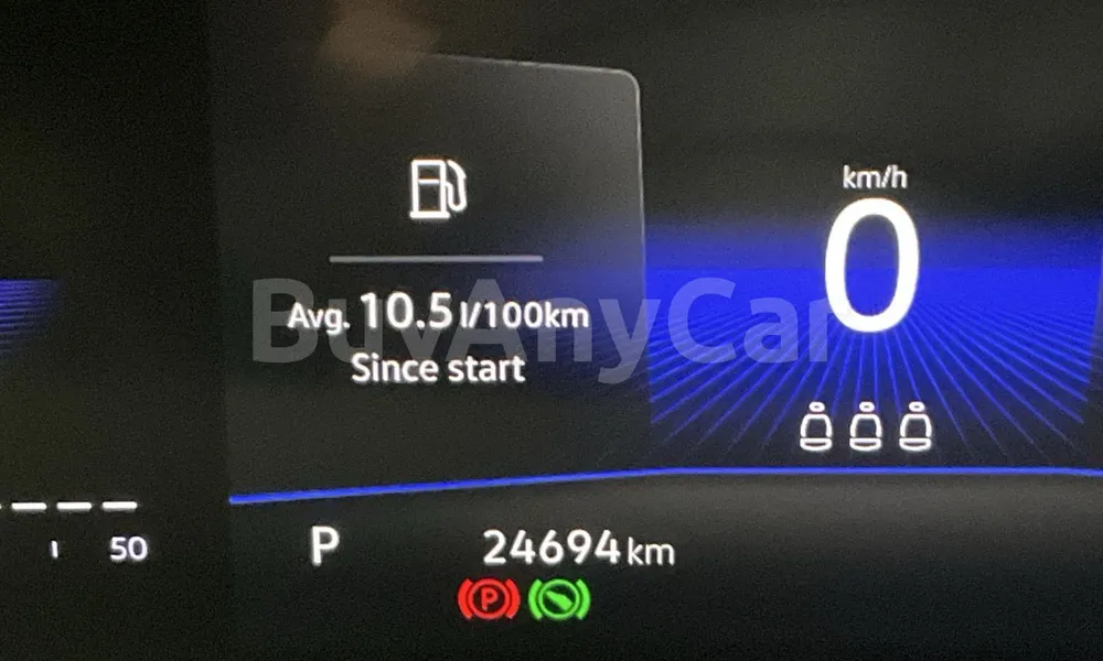 Vehicle photo 9