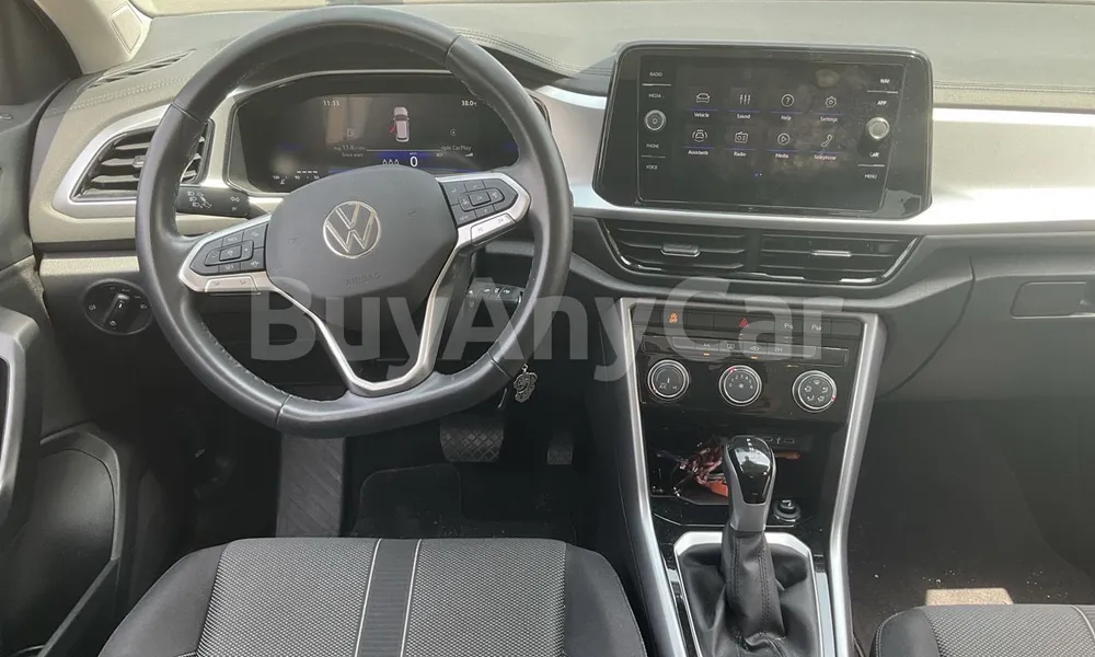 Vehicle photo 8