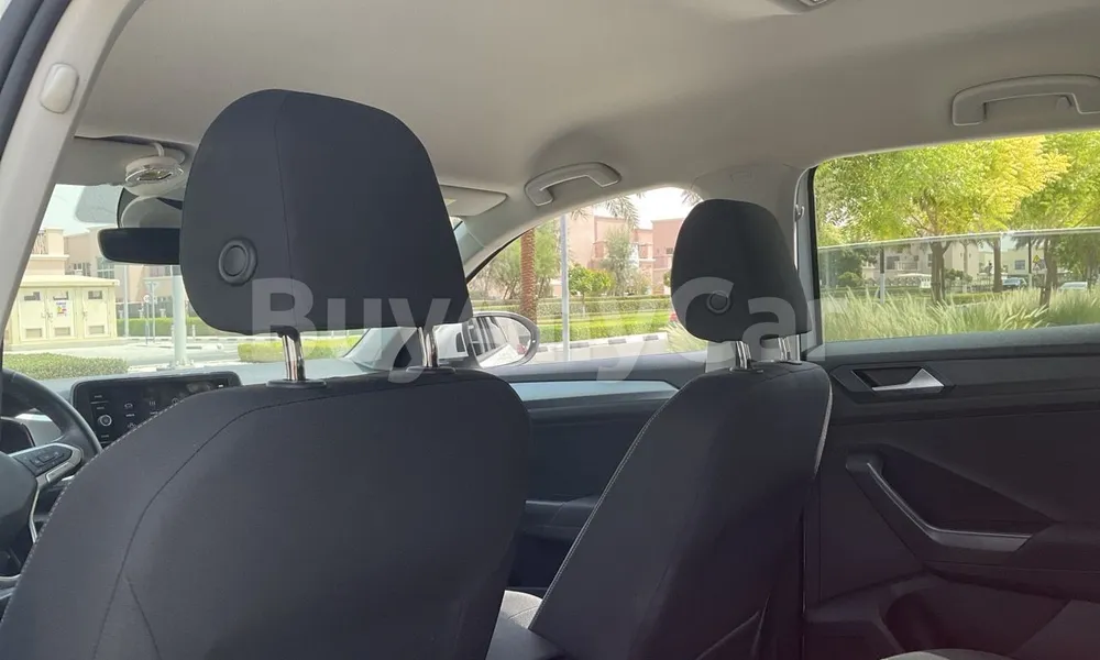 Vehicle photo 7