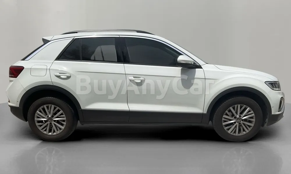 Vehicle photo 3