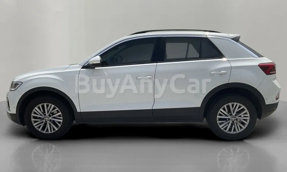 Vehicle photo 5