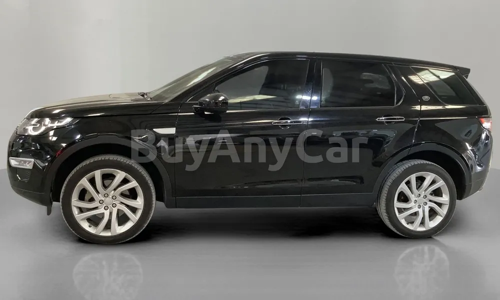Vehicle photo 4