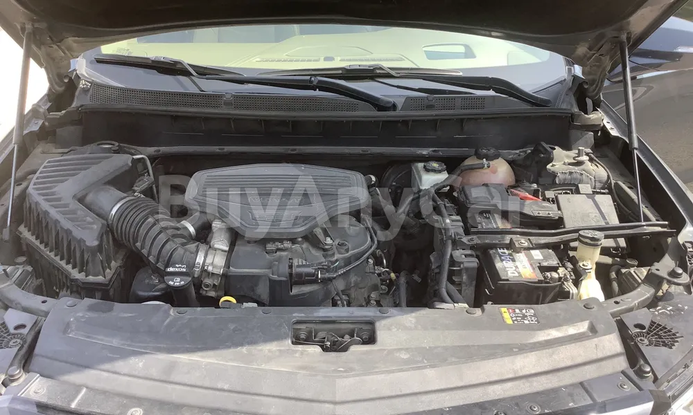 Vehicle photo 6