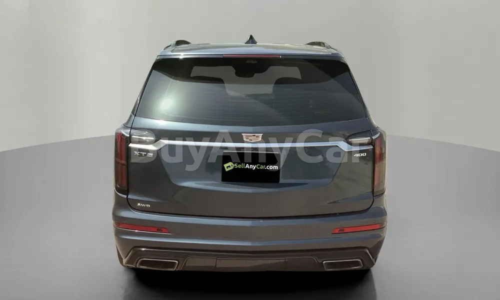Vehicle photo 2