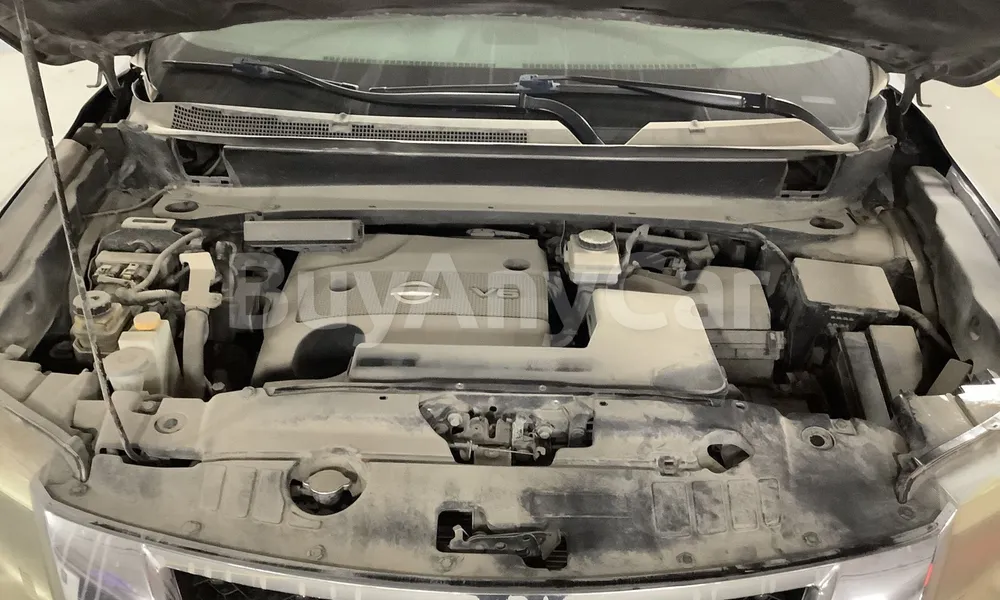 Vehicle photo 6