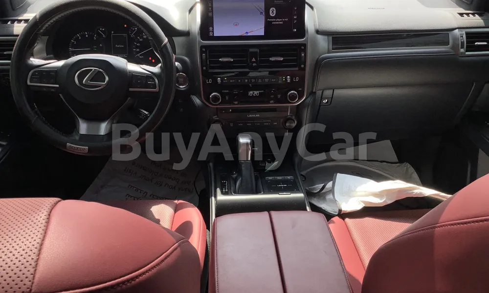 Vehicle photo 7