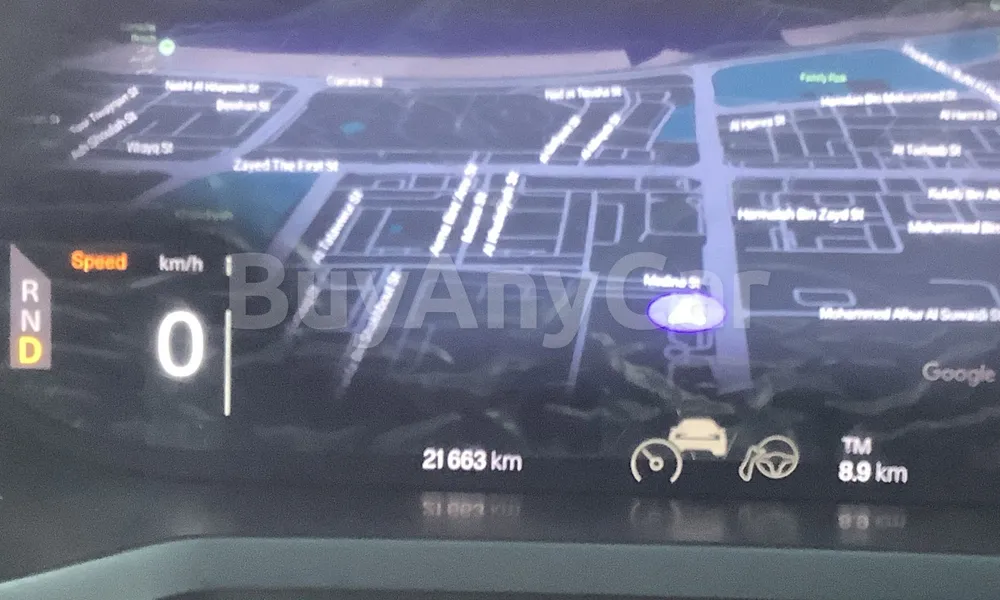 Vehicle photo 7