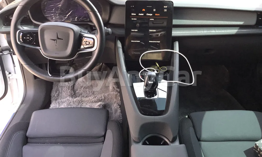 Vehicle photo 10