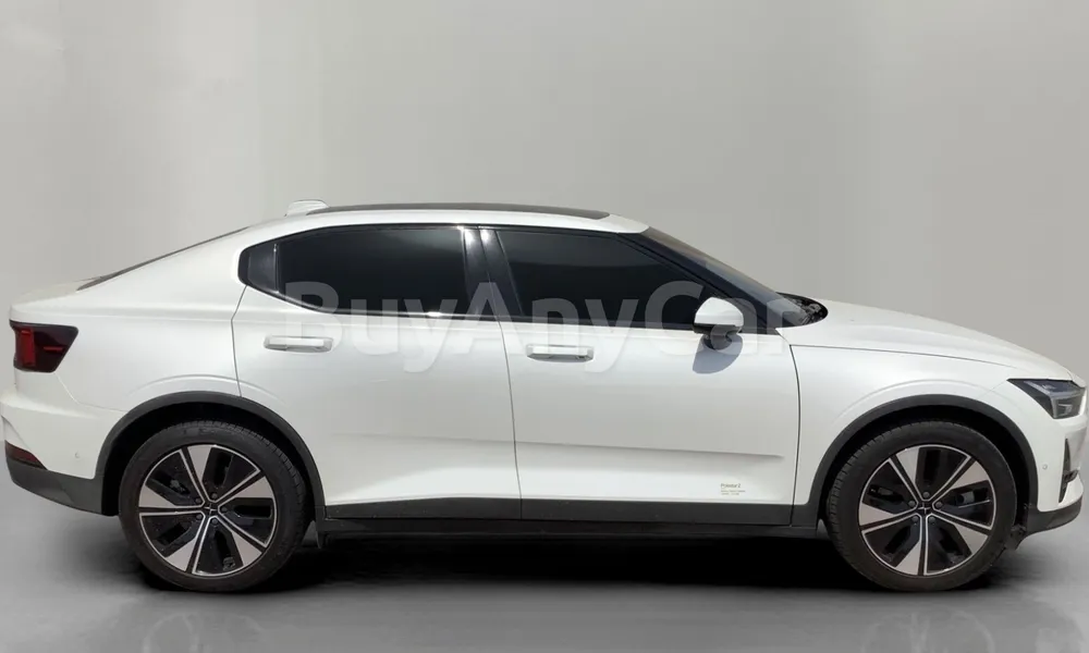 Vehicle photo 3