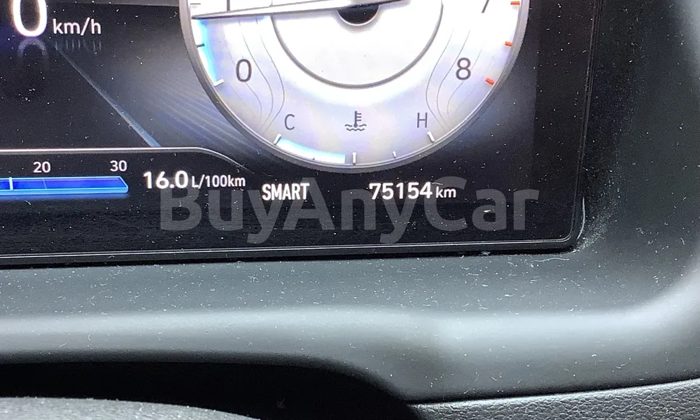 Vehicle photo 7