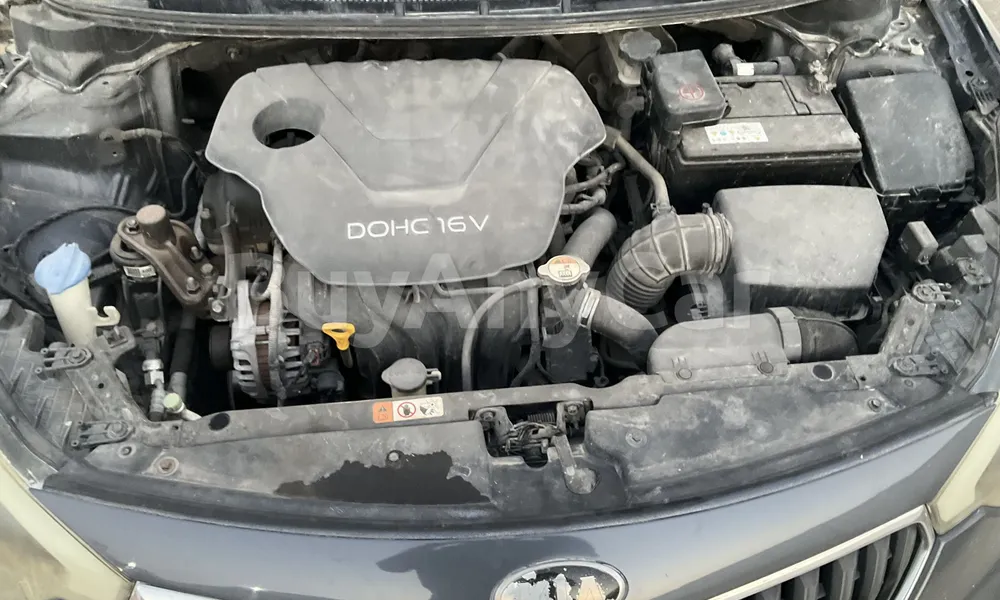 Vehicle photo 7