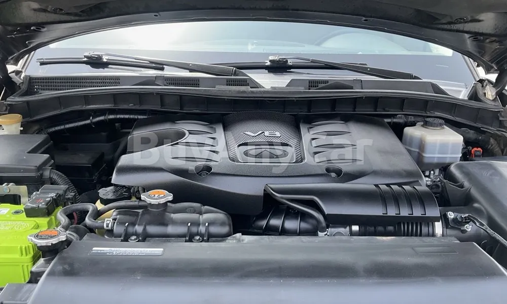 Vehicle photo 6